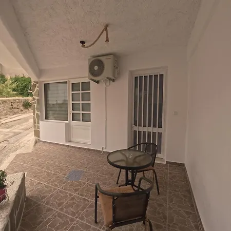 Appartement Almyra *